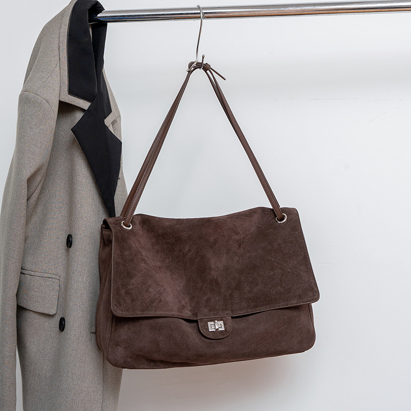 Women Bags For Work - حقيبة كتف نسائية من الجلد السويدي