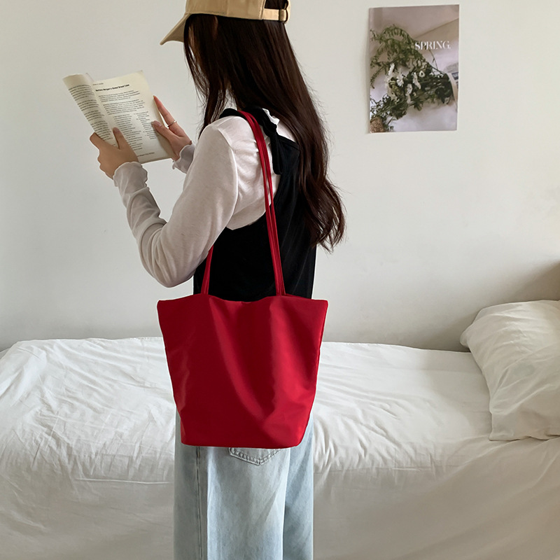 حقيبة كتف نسائية عصرية بتصميم  - مراجعة Women Bags Rack وسعره