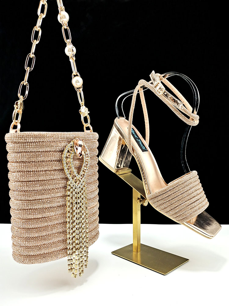 صنادل وحقائب نسائية رائجة البي - مراجعة Women Bags Designer وسعره