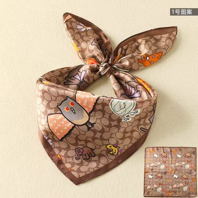 وشاح حريري مربع جديد للنساء، ف - مراجعة Women Bags Online وسعره