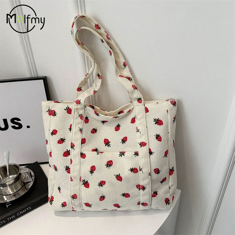 سروال قصير حقيبة يد الفراولة ح - مراجعة Women Bags Guess وسعره